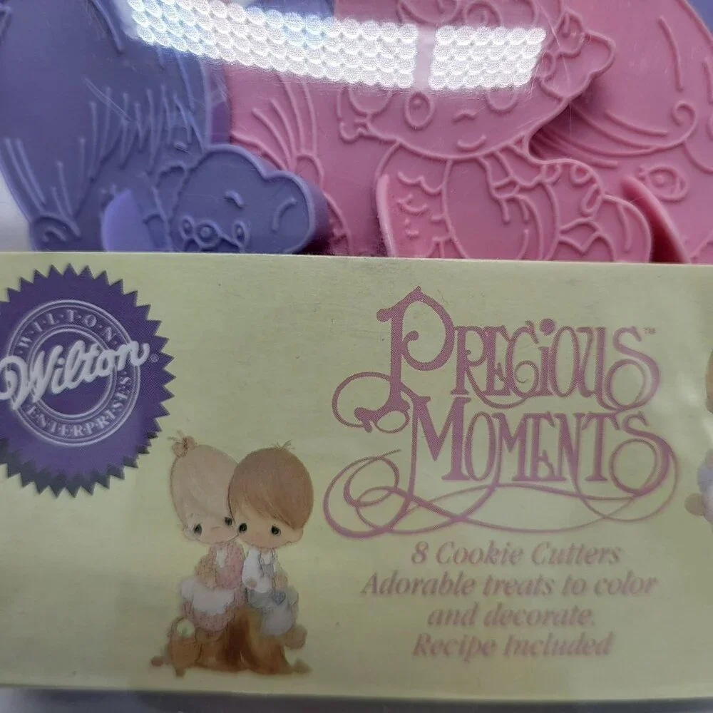 90's Wilton Precious Moments 8-Piece Cookie Cutter Set Dishwasher-Safe In Box